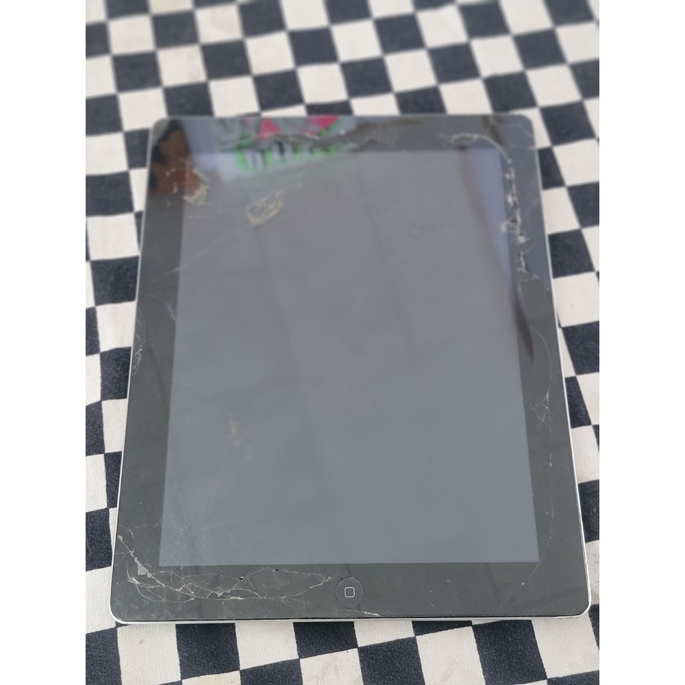 Apple iPad 2 A1395 16 GB, Wi-Fi, 9.7 in‎ - White